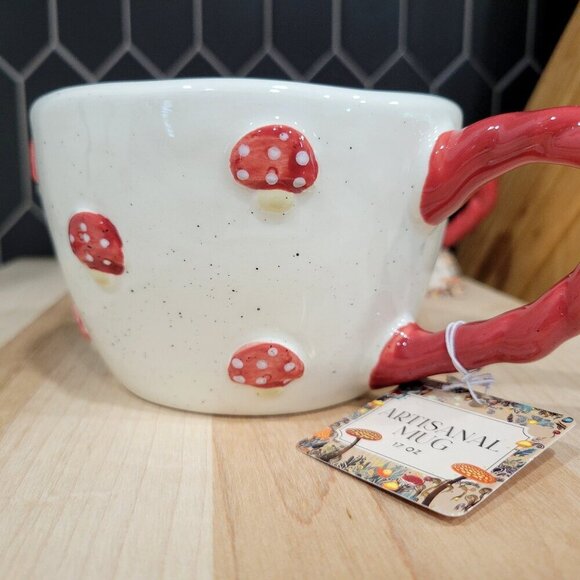 NWT Set Of 2 Mushroom Coffee Mugs Red & White Pottery Coffee Cups Toadstool - Picture 8 of 13